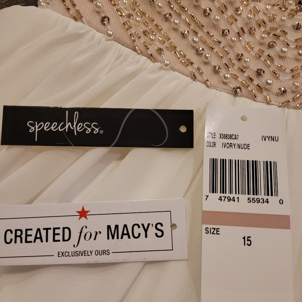 Prom Dress - Picture 2 of 5